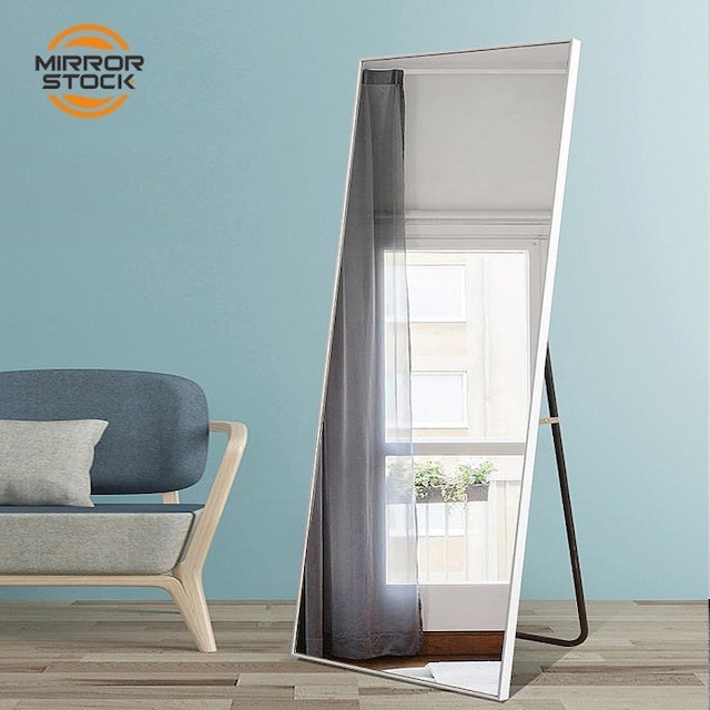 Body Mirror With Stand 3