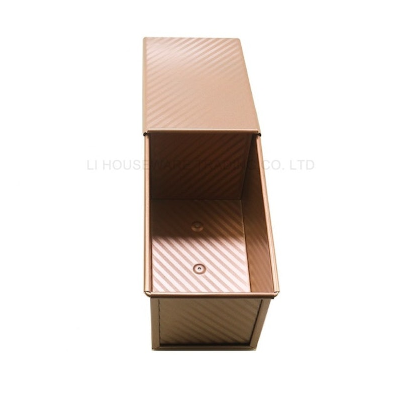 Golden Non-stick Toast Bread Mold 3