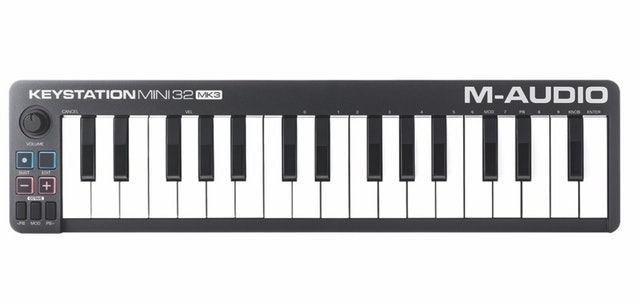 Keystation Mini 32 MK3 1