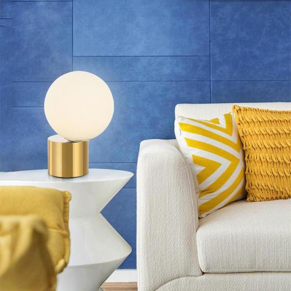 Elthine Modern Table Lamp 3
