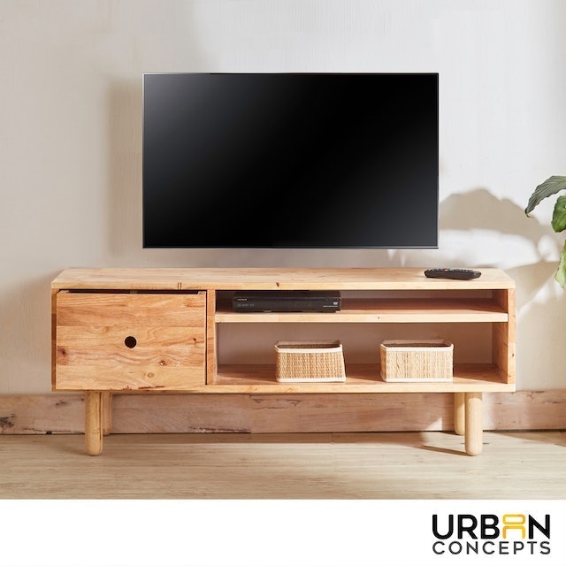 Easter TV Stand 2