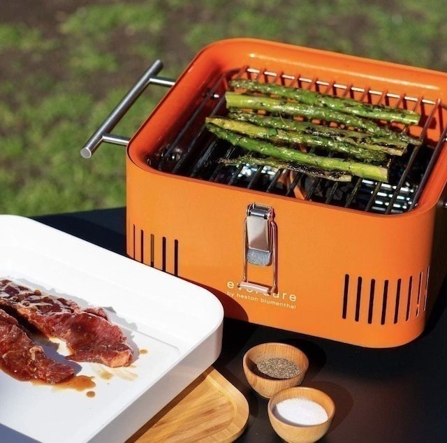 CUBE Portable Charcoal Grill 2