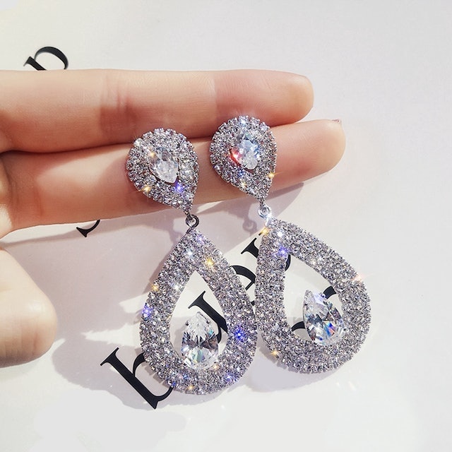Water Drop Rhinestone Stud Earrings 2