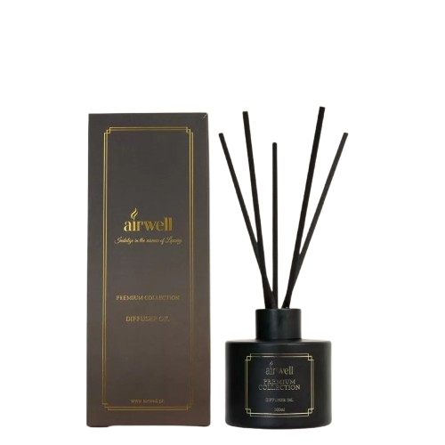 Matte Black and White Reed Diffuser 1
