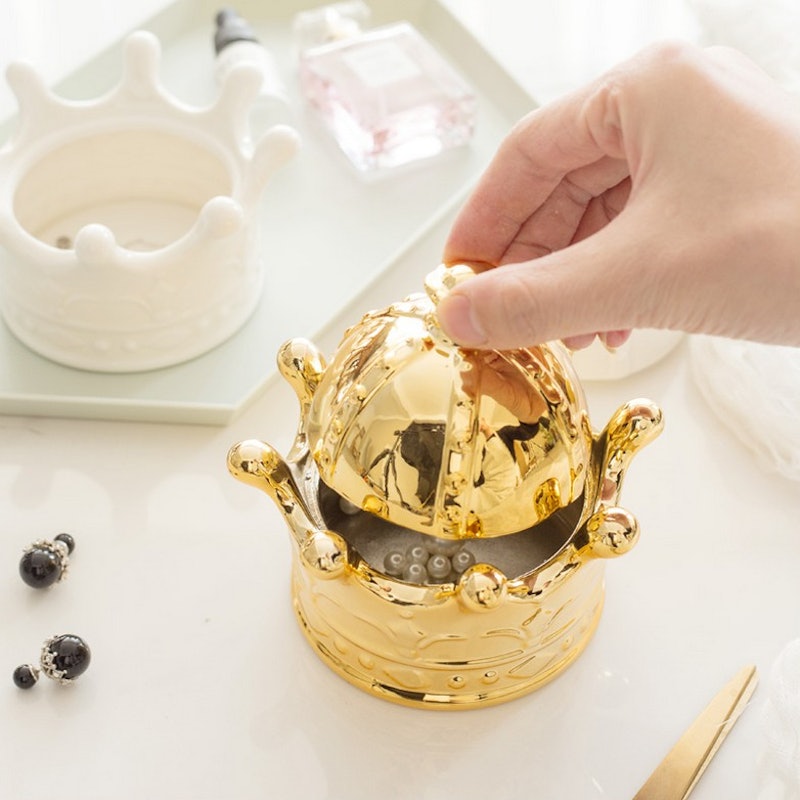 Golden Ceramic Jewelry Storage Box 4