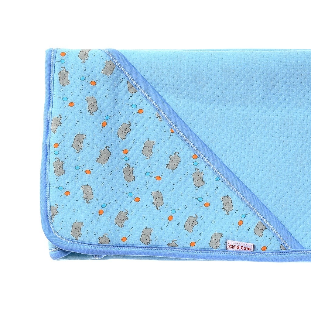 Hooded Blanket With Layered Fabric	 3