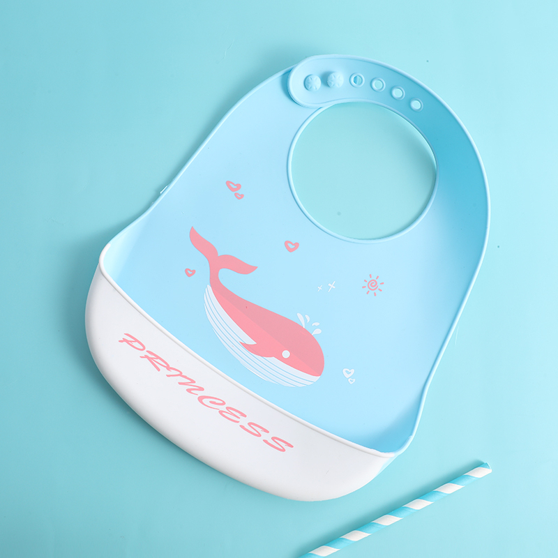Silicone Bib 2