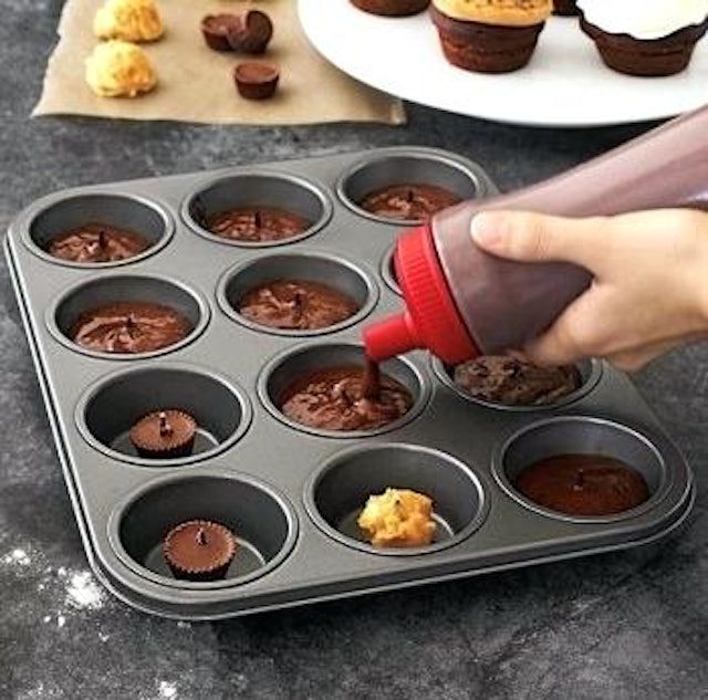 Non-Stick Muffin Pan 2
