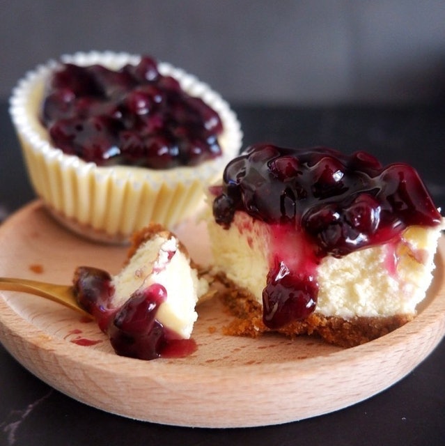 Blueberry Cheesecake Cups 1