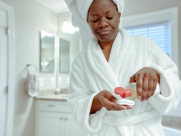 Select a Water-Based Toner for Lightweight Hydration and Oil Control
