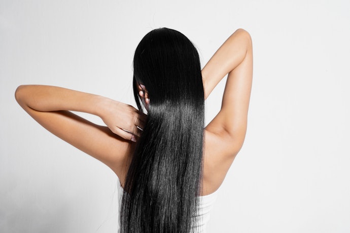 Avoid Heavy Silicones if Your Hair Feels Flat or Weighed Down