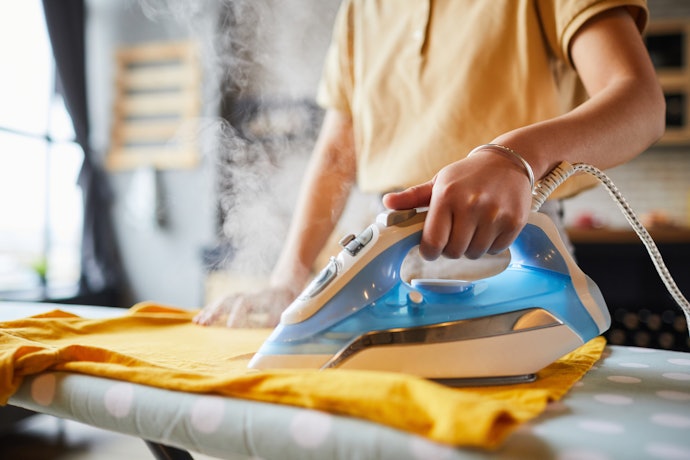 Choose a Steam Output That Matches Your Ironing Needs