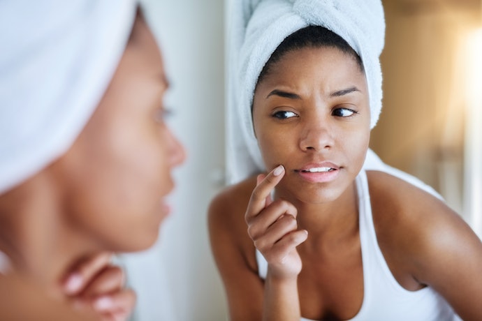 Avoid Primers With Alcohol, Fragrances, and Other Ingredients That Can Aggravate Dry Skin