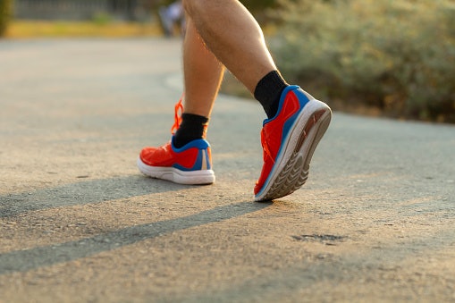 Look for Arch Support and Light Compression for Better Fit and Reduced Fatigue