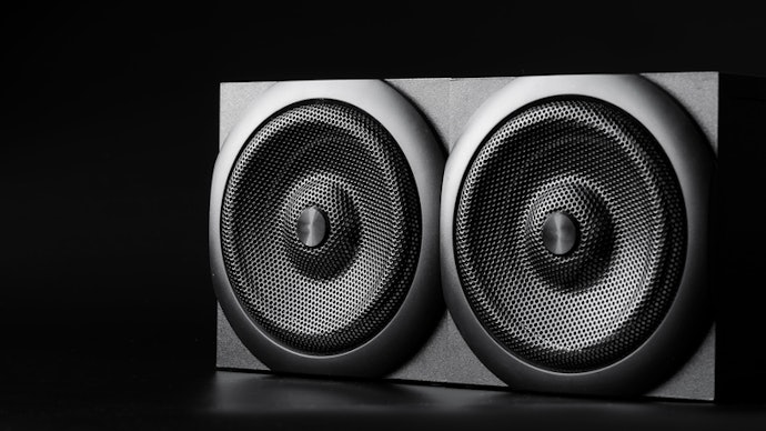 Choose Active Monitor Speakers With Built-In Amplifiers for an Easier Setup