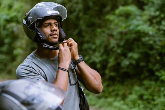 Double-Check the Helmet’s Certifications to Ensure Safety and Authenticity