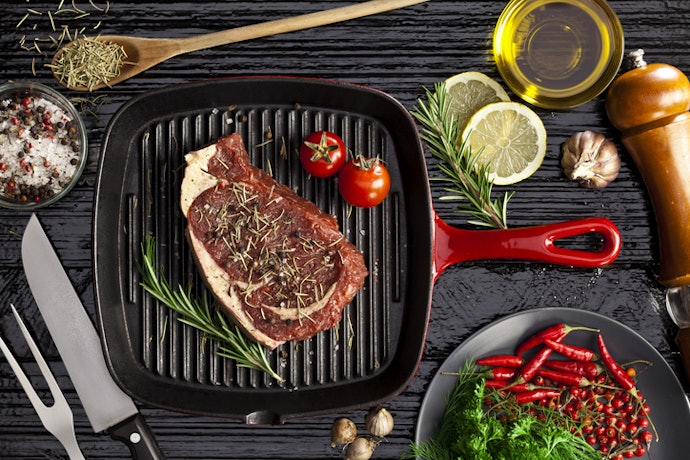 Check if the Surface Is Non-Stick for Easy Cooking and Cleaning