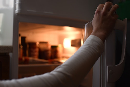 To Save Electricity, Choose a Refrigerator With an Inverter Motor and a High EEF Rating