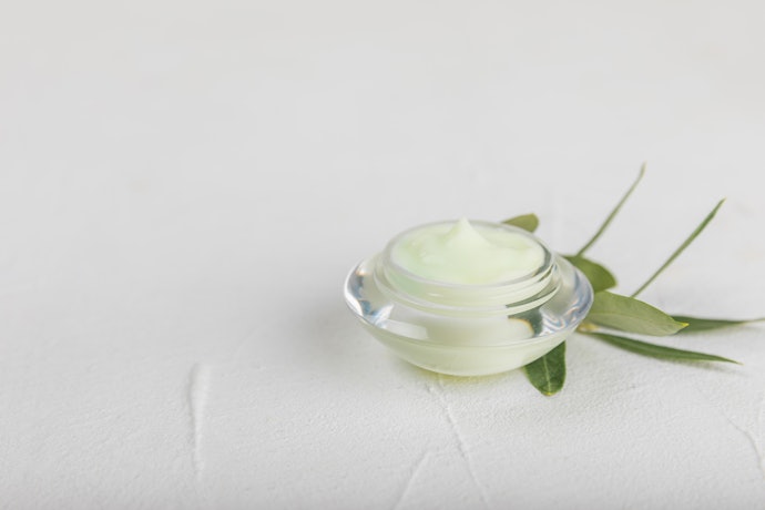 Pick a Hypoallergenic, Fragrance-Free Cream if You Have Sensitive Skin