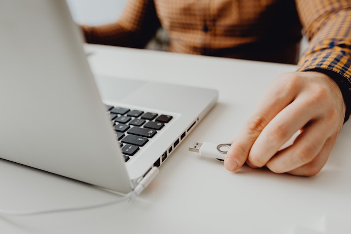 Check for USB, HDMI, and Audio Ports for Easier Connectivity