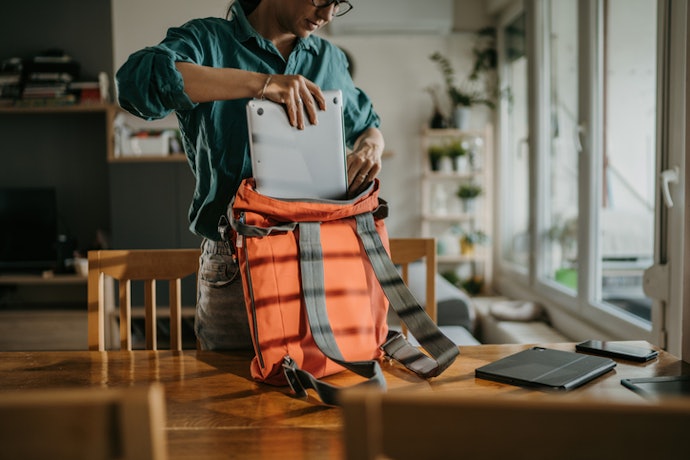 Choose a Backpack Size that Fits Your Laptop and Daily Essentials