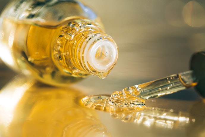 Look for a Blend of Low and High Molecular Weight Hyaluronic Acid