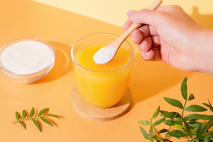 Consider Additional Nutrients Like Vitamin C and Hyaluronic Acid for More Benefits