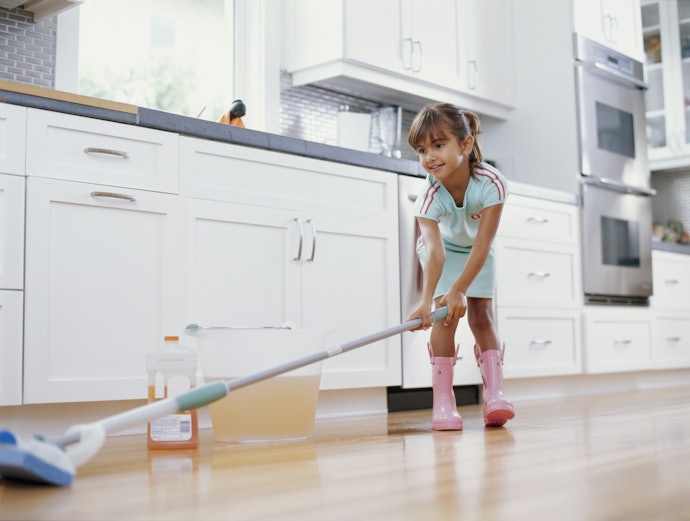 Embrace the Innovations Like Flat Mop Pads and Easy-Wringing Attachments