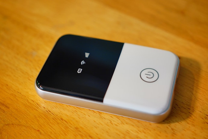 Prefer a Pocket WiFi With a Display That Lets You Know the Signal Strength, Data Usage, and Battery Level