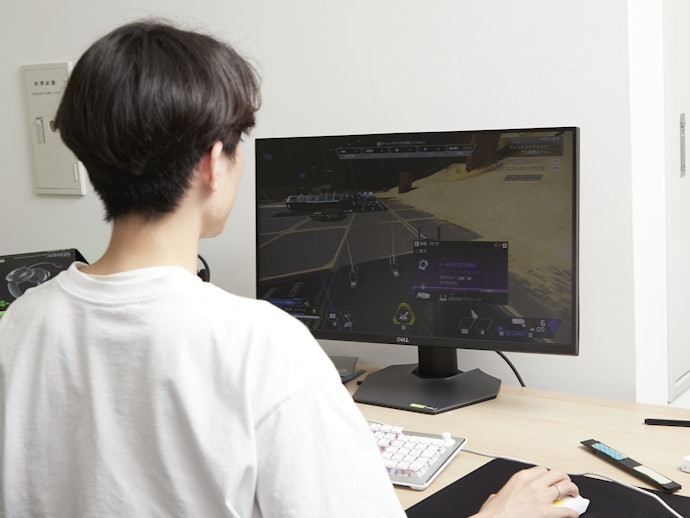 Logitech 304 LIGHTSPEED Wireless Gaming Mouse Review: Pros and Cons ...