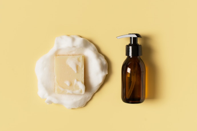 Decide If a Soap Bar or Liquid Cleanser Suits Your Routine