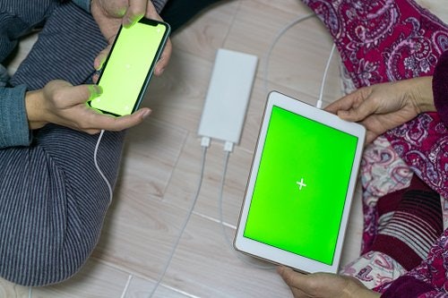 Prioritize Battery Life That Can Last Through a School Day