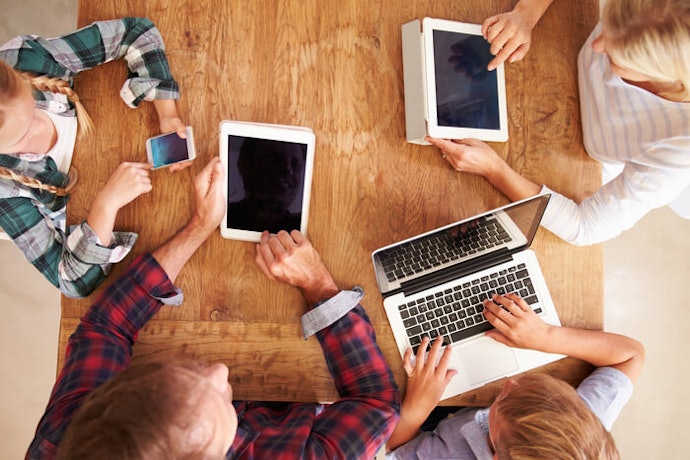 See How Many Devices Can Be Connected and the Pocket WiFi’s Battery Life