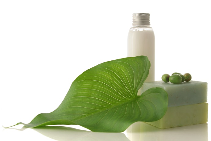 For Dry and Dull Skin, Prioritize Moisturizing Soaps