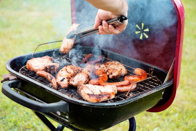 Go for a Grill That Has a Steel, Aluminum, or Cast Iron Body for Durability
