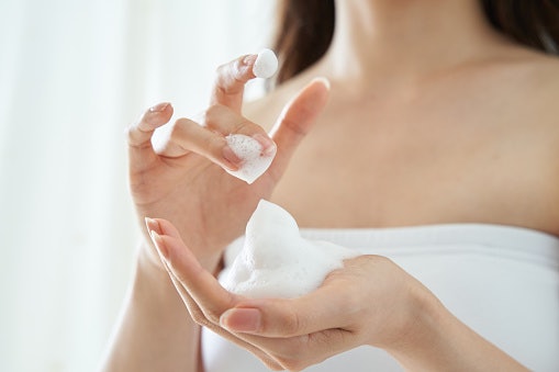Pick Hygienic Packaging That Fits Your Daily Cleansing Routine