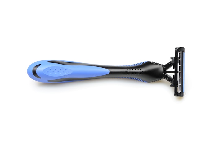 Choose One With a Non-slip Handle for Better Control of the Razor