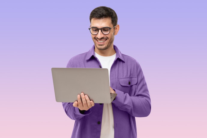 Choose a Lightweight Laptop That’s Easy to Carry