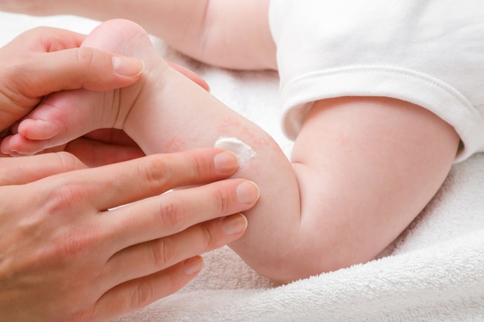 Avoid Irritants Like Fragrance and Parabens