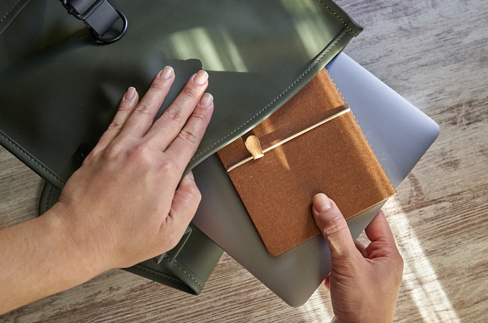 Look for a Business Bag With a Laptop Compartment