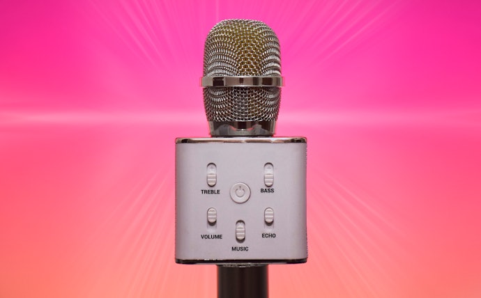 Sing Anywhere With a Bluetooth Microphone