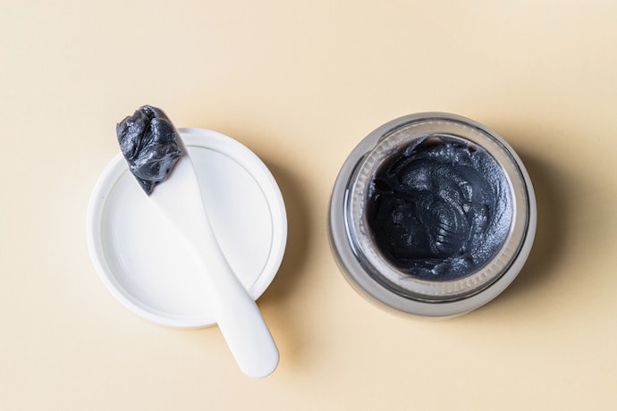 For Better Hygiene, Opt for Ones That Come With a Spatula or Use Single-Use Sachets