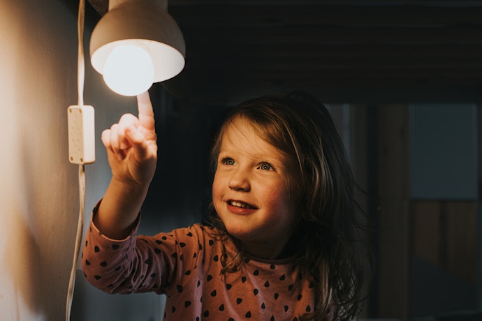 Consider Getting a Candle Warmer With a Dimmer or Temperature Control Switch