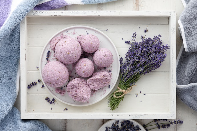 Opt for Organic and Chemical-Free Bath Bombs