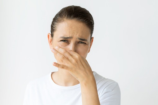 Go for Fragrance-Free or Low-Odor Formulas If You’re Sensitive to Strong Smells