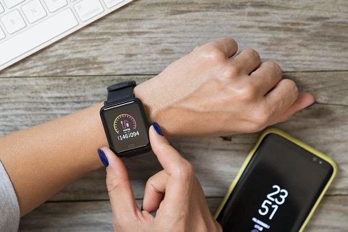 Choose a Smartwatch That Is Compatible With Your Smartphone