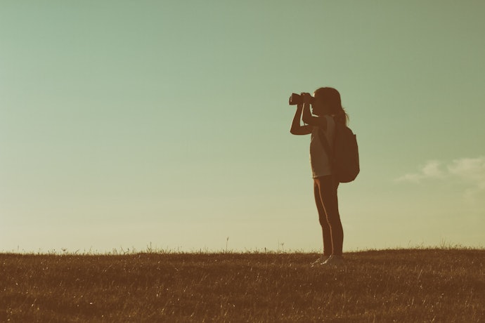 Choose Binoculars With a Wide Field of View and Angle of View