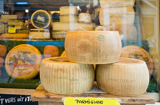 Differentiate Parmigiano-Reggiano from Other Types of Parmesan Cheese