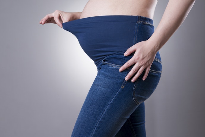 Look for an Adjustable Waistband to Grow With Your Bump