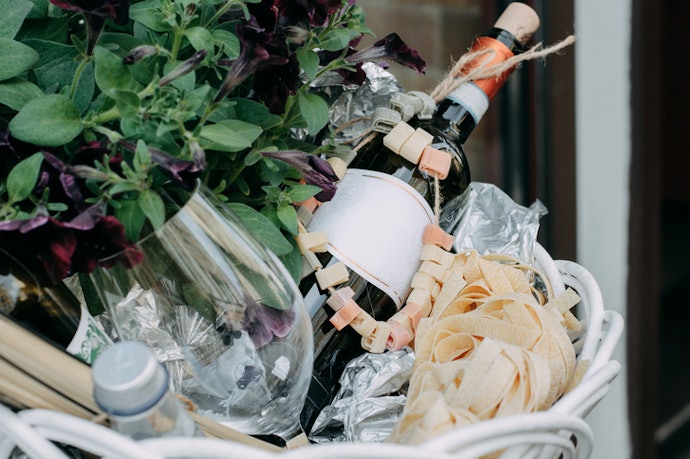 Consider Consumables or Ready-to-Gift Items for Convenience